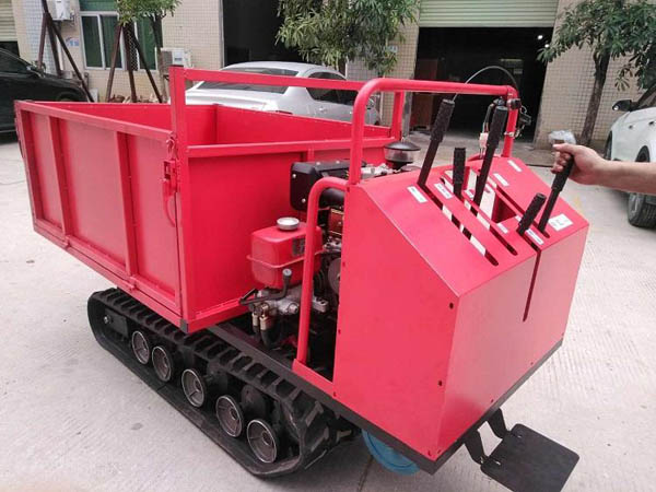 農用履帶運輸車(chē)的按發(fā)動(dòng)機分類(lèi)